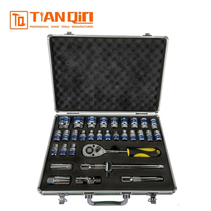 32 PCS Socket Wrench Set（Aluminum Alloy Packing）